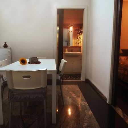 Ferienwohnung Oasi In Centro Bari Exterior foto